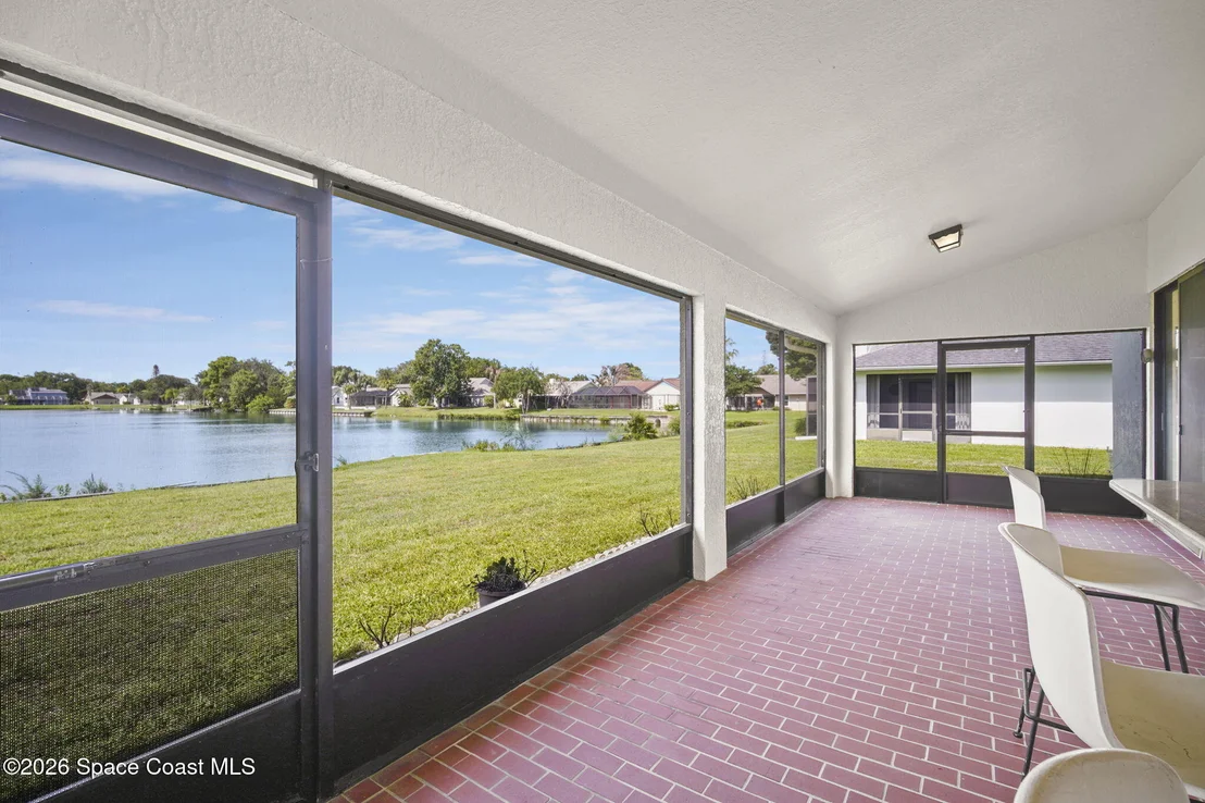 Photo of 1246 Lakeview Drive