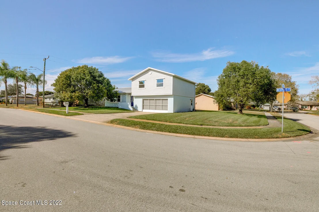 Photo of 856 Westport Drive