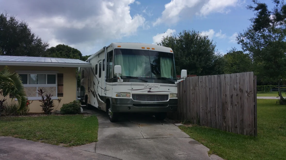 Photo of 451 Crescent Drive