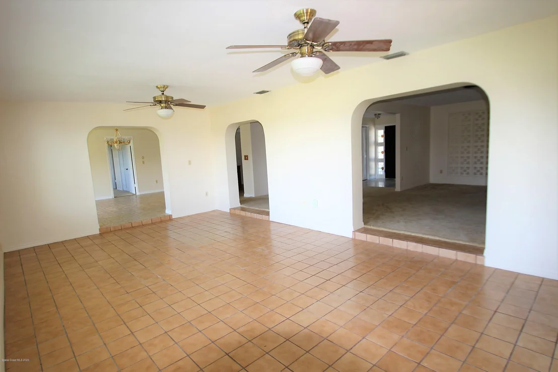 Photo of 790 Montclair Road NE