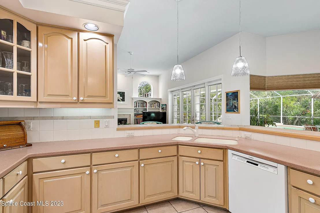 Photo of 482 Sanderling Drive