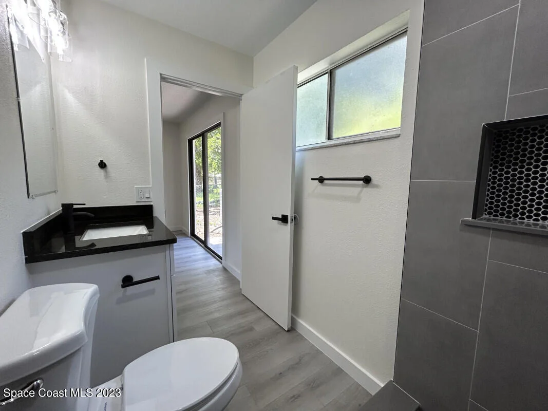 Photo of 1250 Bard Lane NE