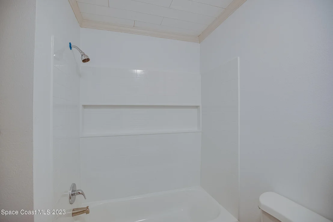 Photo of 385 Hall Road