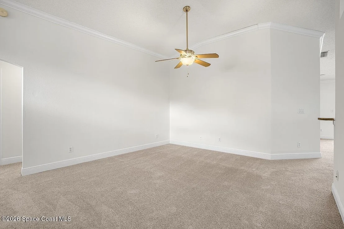 Photo of 966 E 13th Square