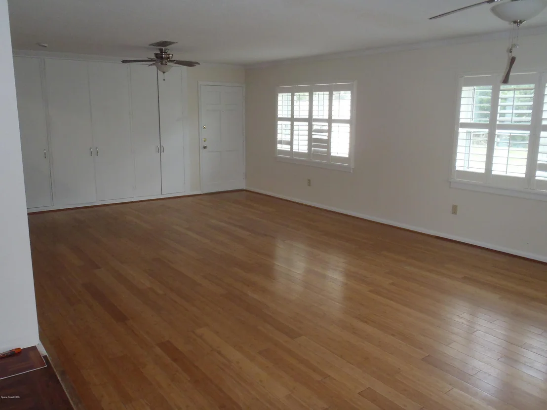 Photo of 310 Bunker Street