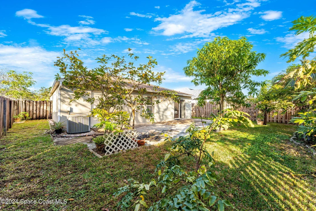 Photo of 8509 Ivanhoe Drive