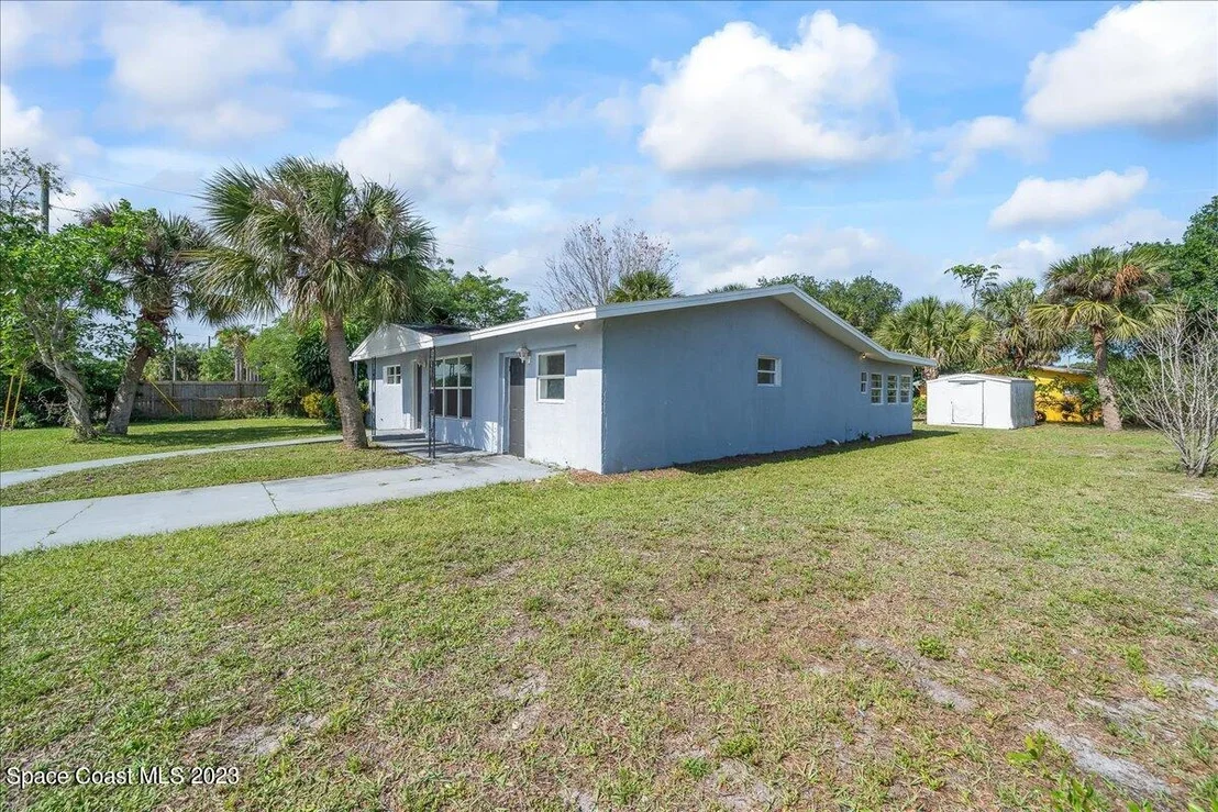 Photo of 1684 Mosswood Drive