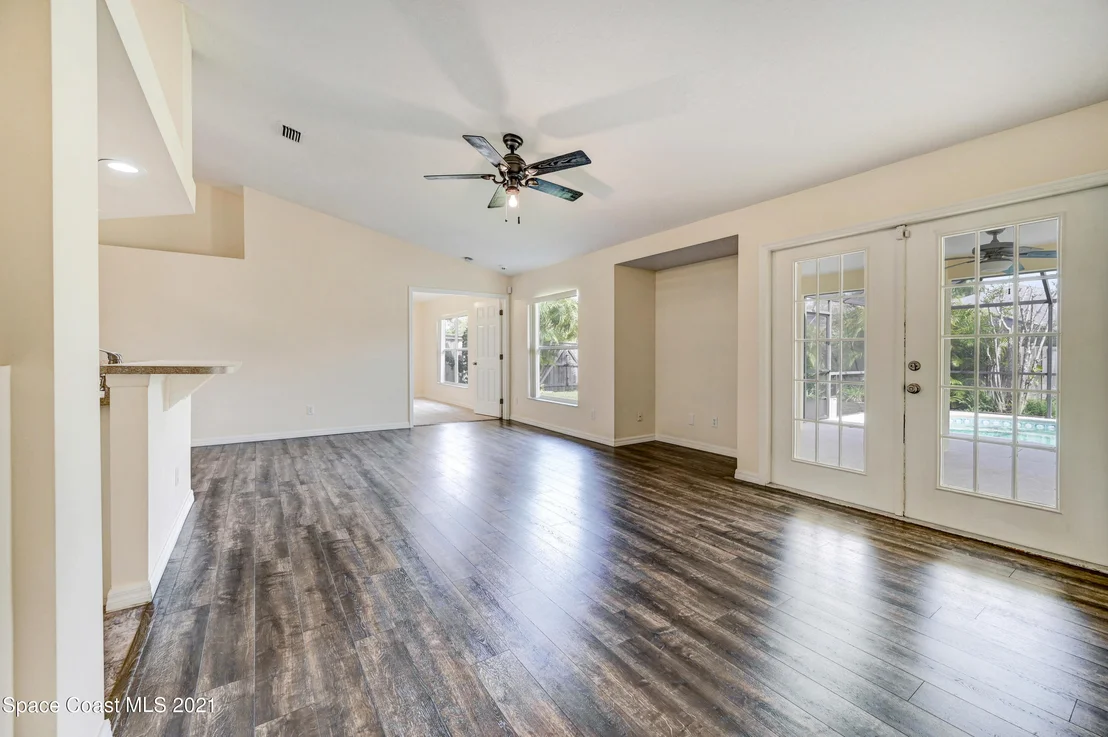 Photo of 5069 Alamanda Drive