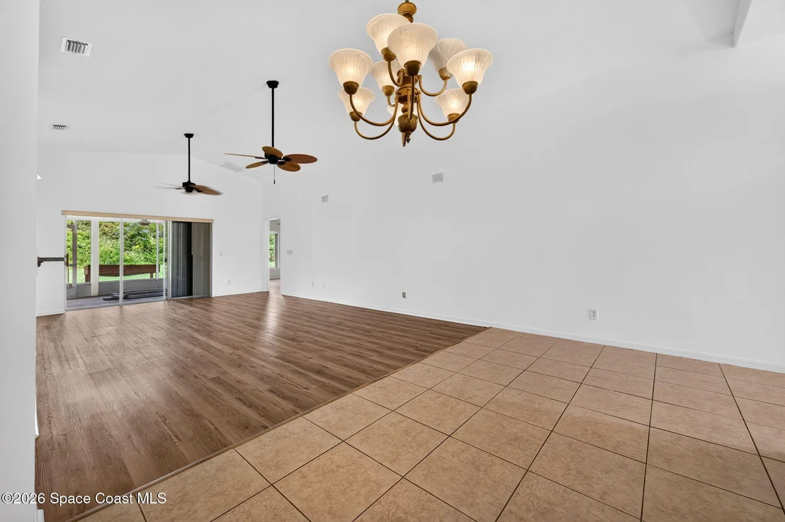 Photo of 2180 Spring Creek Circle NE