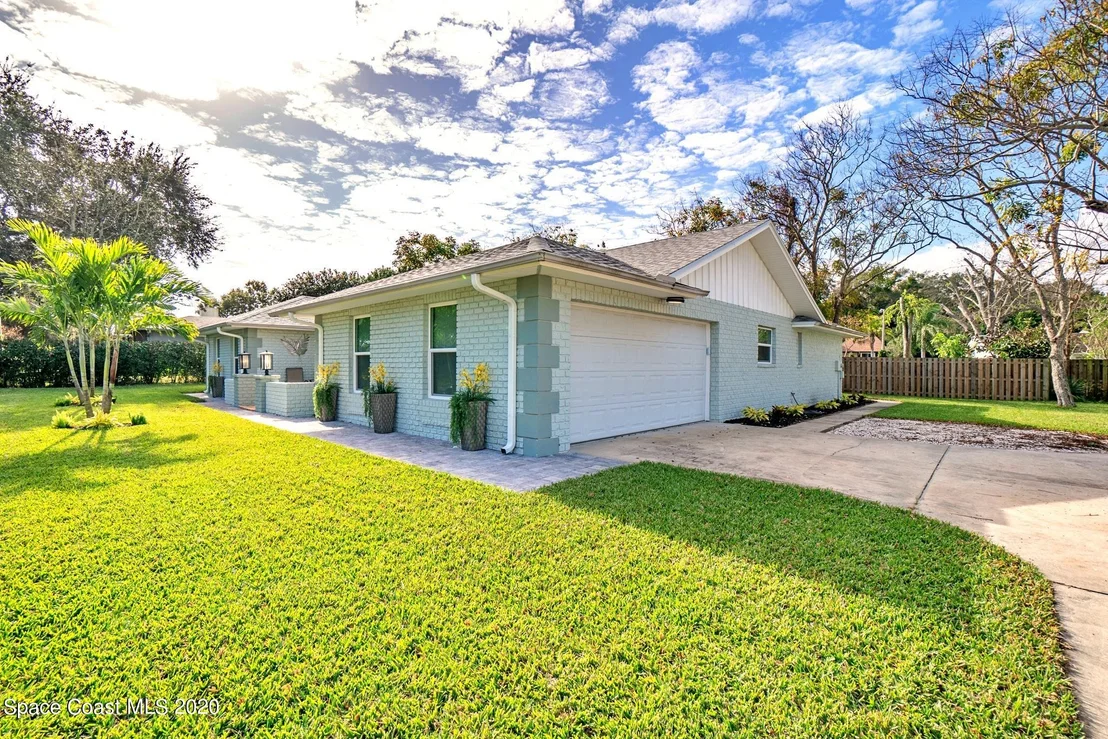 Photo of 3221 Nottingham Lane