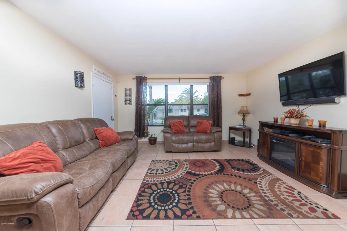 Photo of 1213 Princeton Road