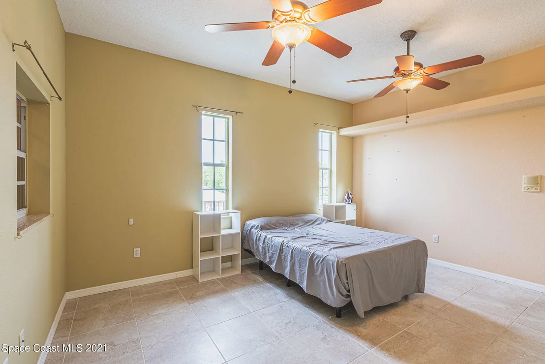 Photo of 585 Amber Lane