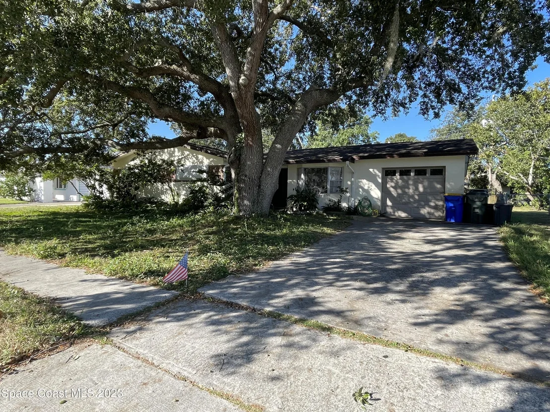 Photo of 1044 Marlin Drive