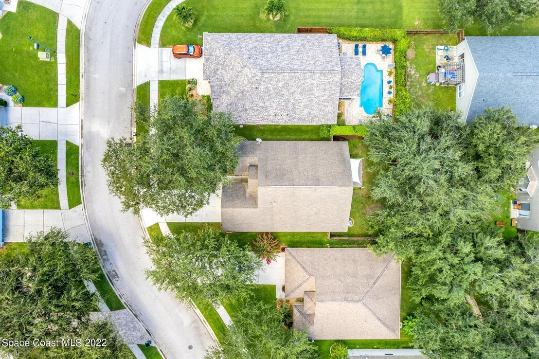 Photo of 664 Sedgewood Circle