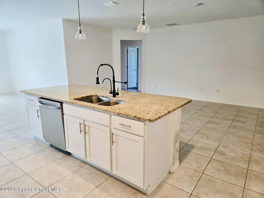 Photo of 8975 102nd Avenue