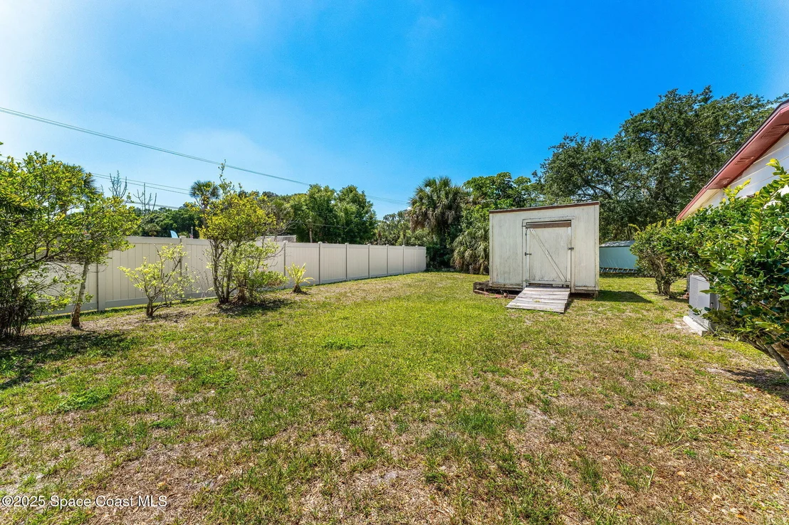 Photo of 4458 Twin Lakes Drive