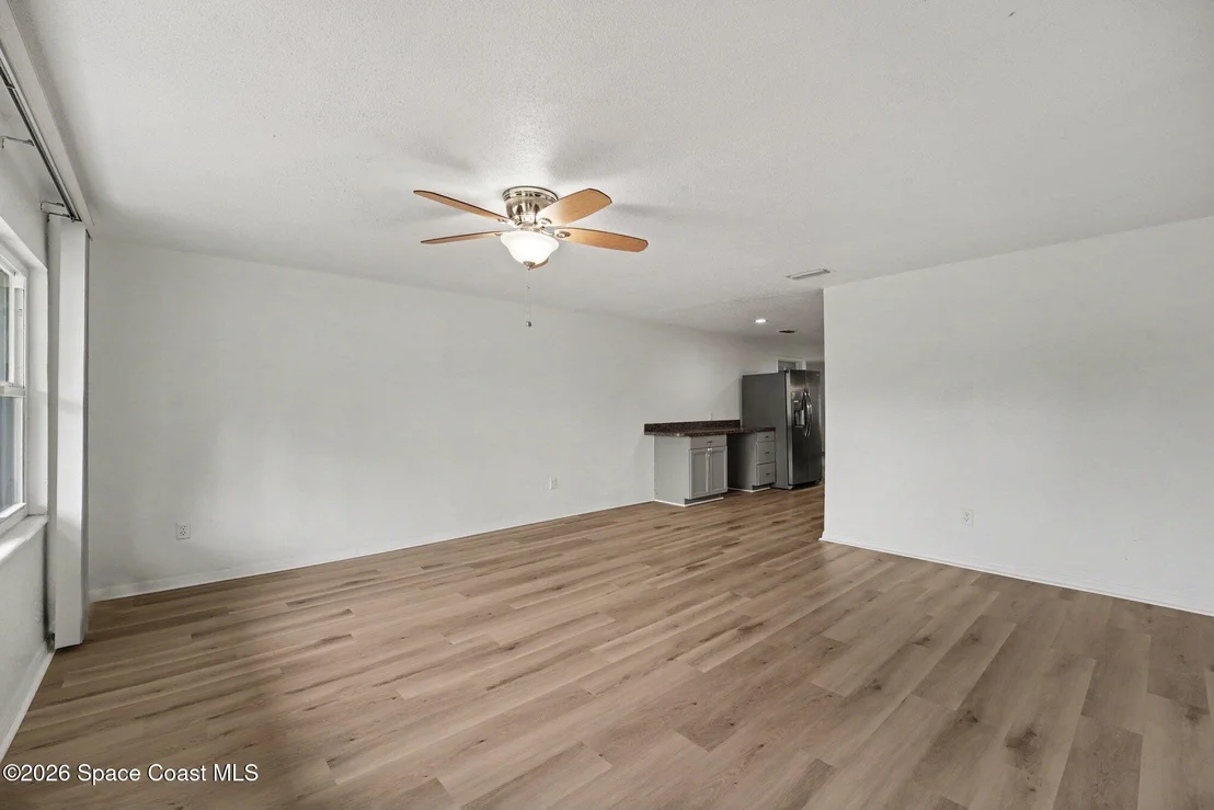 Photo of 1430 Windward Drive