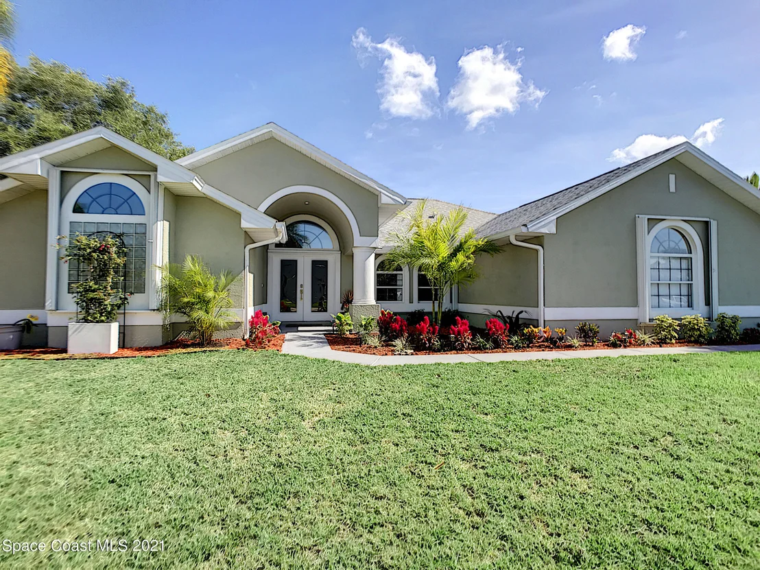 Photo of 1200 Tuckaway Drive