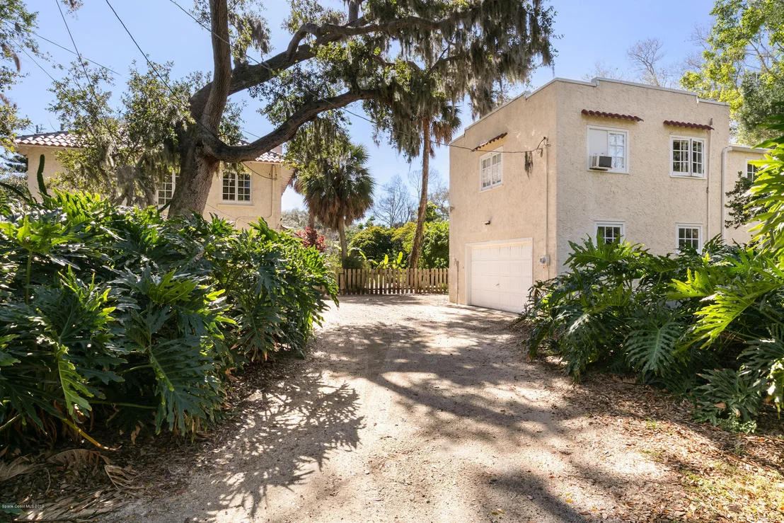 Photo of 1305 Rockledge Drive