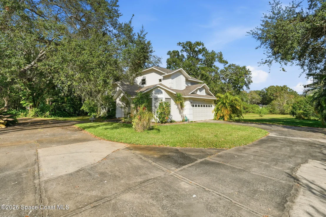 Photo of 1225 War Eagle Boulevard