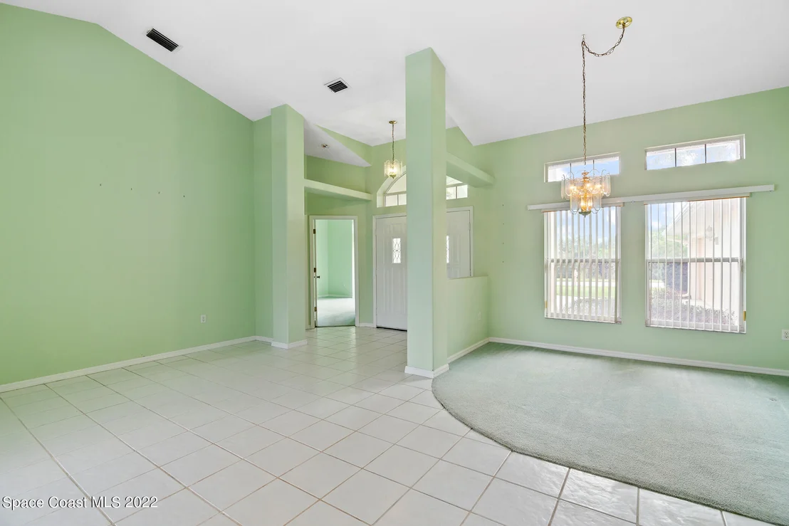 Photo of 959 Wildwood Drive