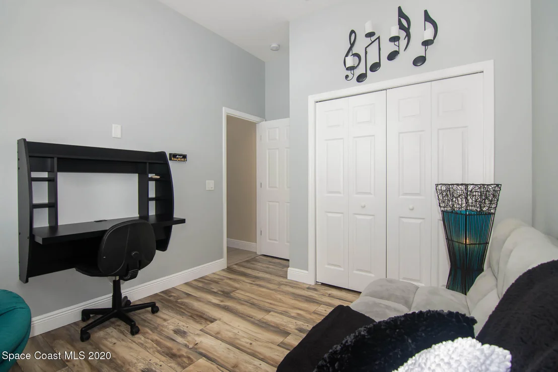 Photo of 1472 Tralee Bay Avenue