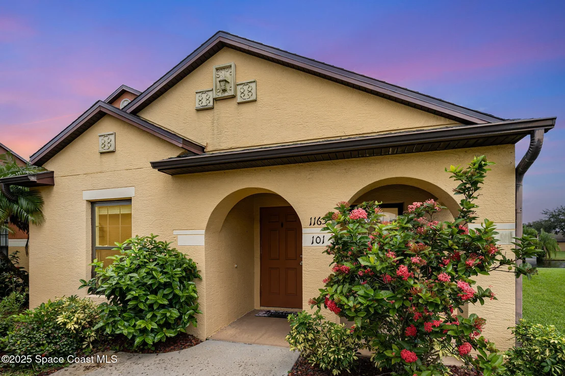 Photo of Unit 101 at 1165 Luminary Circle