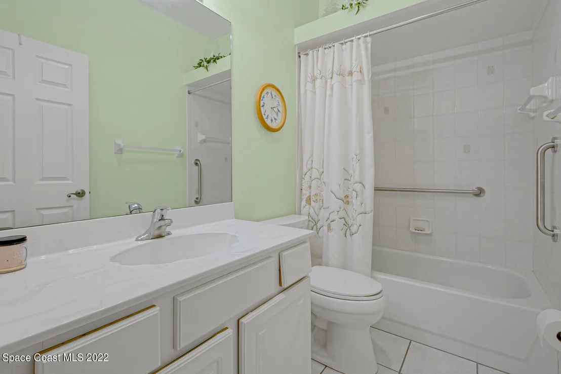 Photo of 960 Cross Lake Drive