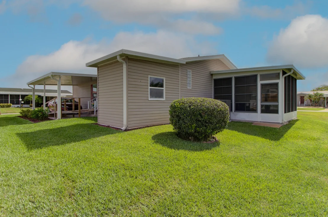 Photo of 215 Outer Drive