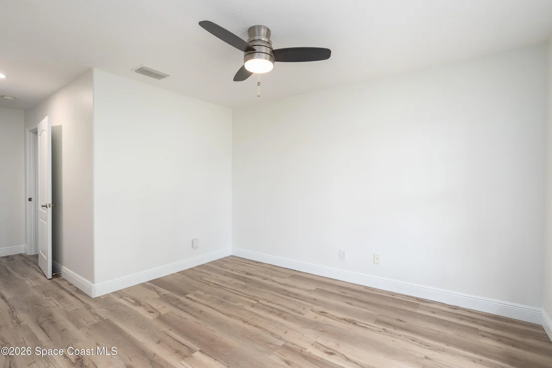 Photo of 2160 Windbrook Drive SE