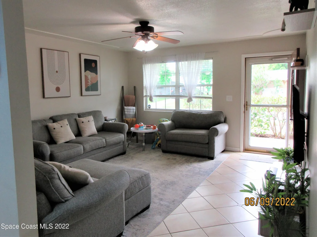 Photo of 2547 Locksley Road