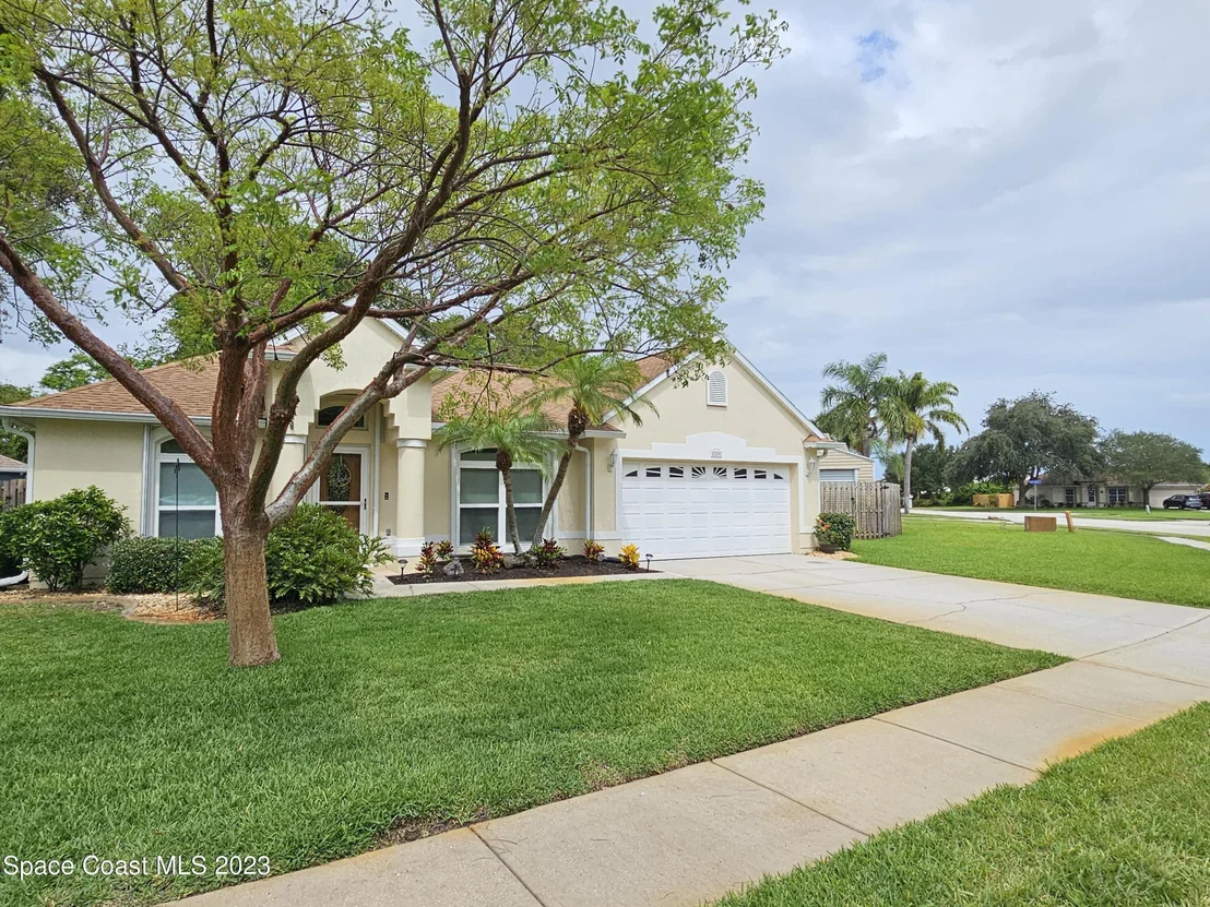 Photo of 820 Saint Michel Drive