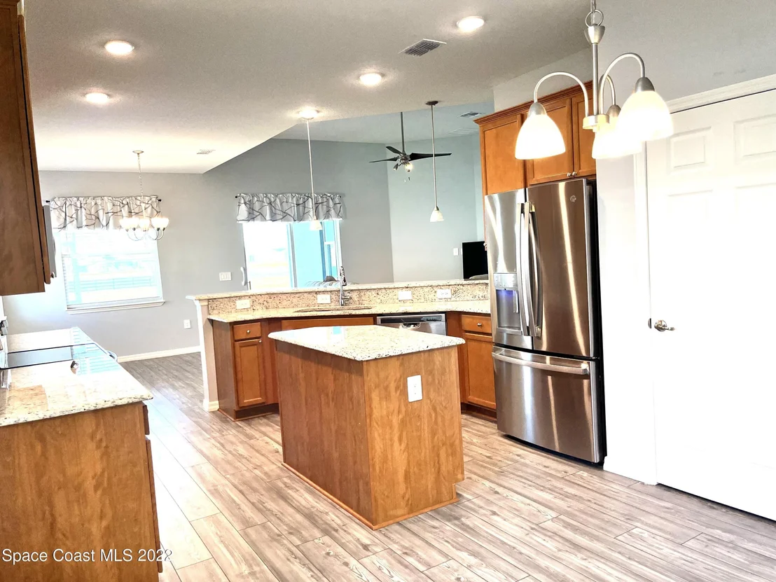 Photo of 8271 Laguna Circle