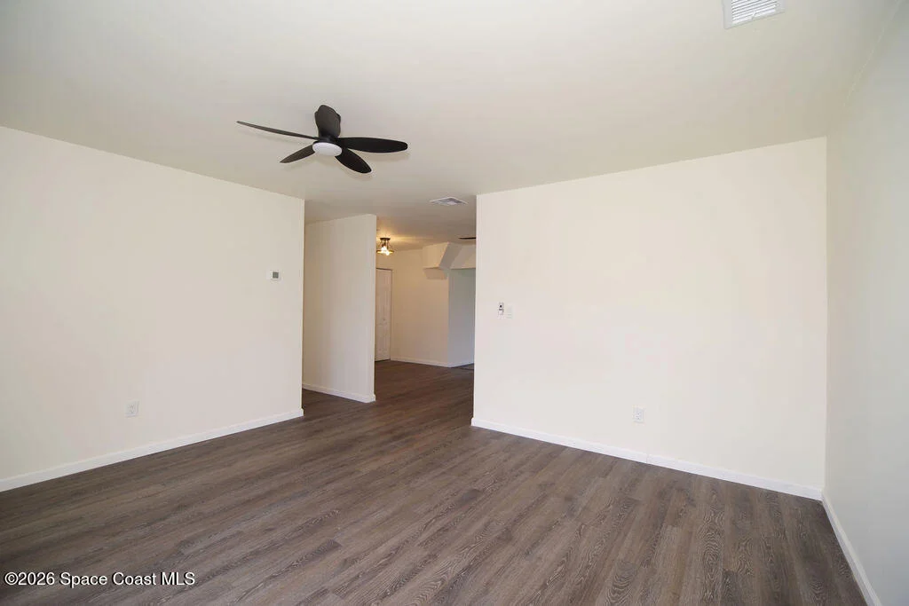 Photo of 653 Atlas Avenue NE