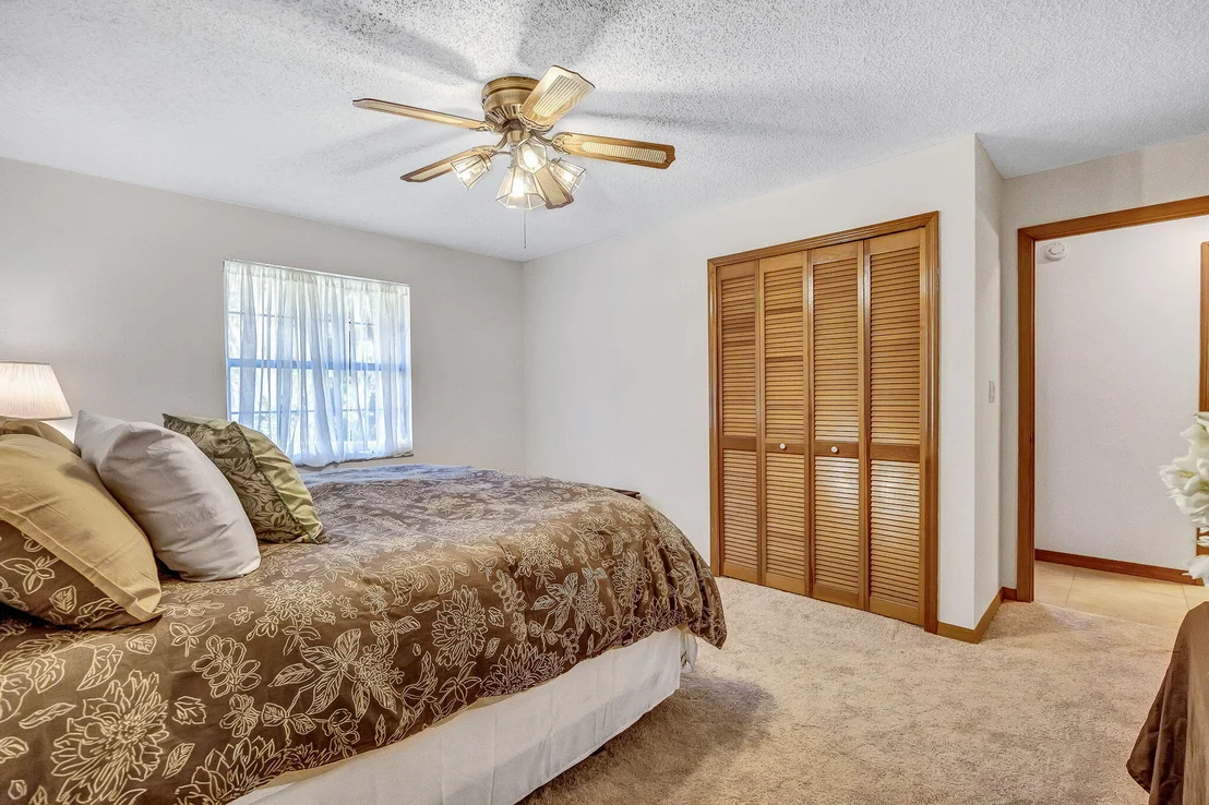 Photo of 1810 Laurel Oak Drive