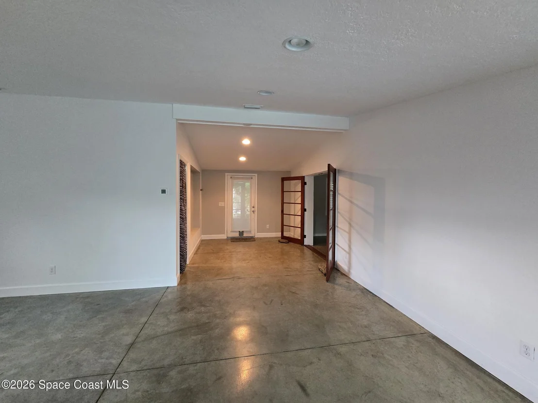 Photo of 340 Avenida Del Sol
