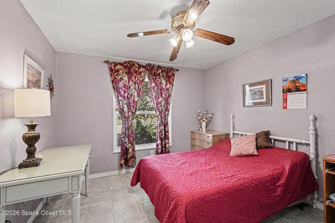 Photo of 225 Chalet Avenue