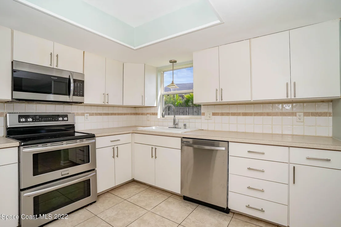 Photo of 1730 Exeter Drive