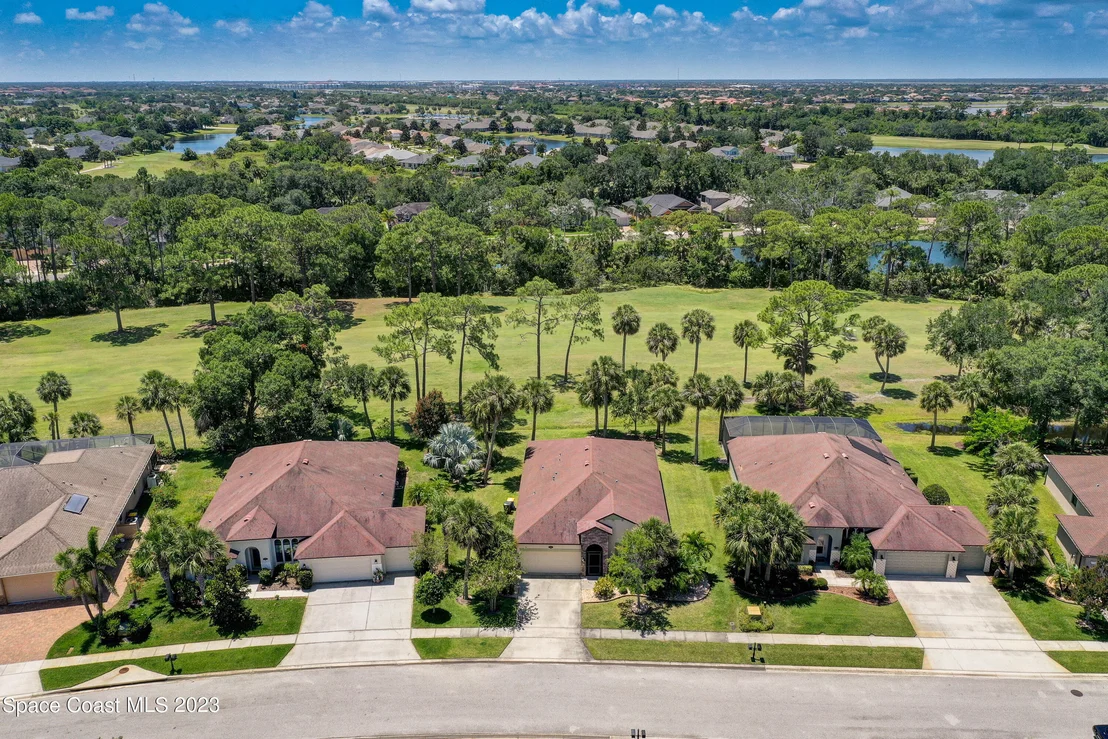 Photo of 1568 Outrigger Circle