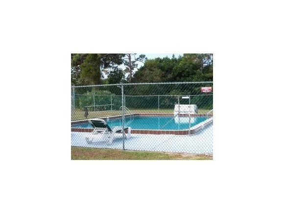 Photo of Unit 111 at 3001 Thrush