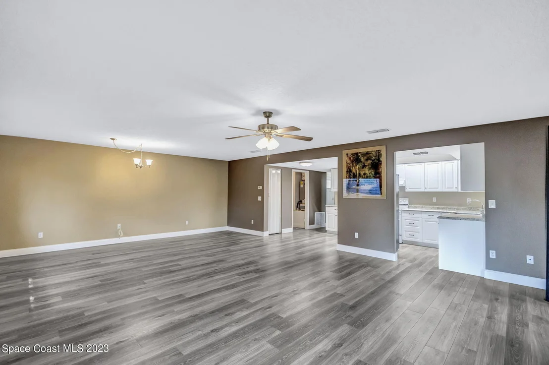 Photo of 414 Westchester Drive