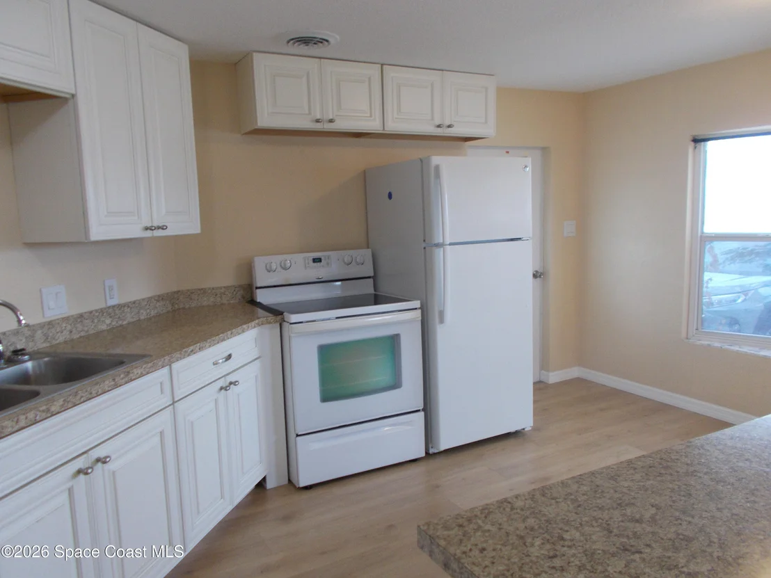 Photo of 932 Cashew Circle W