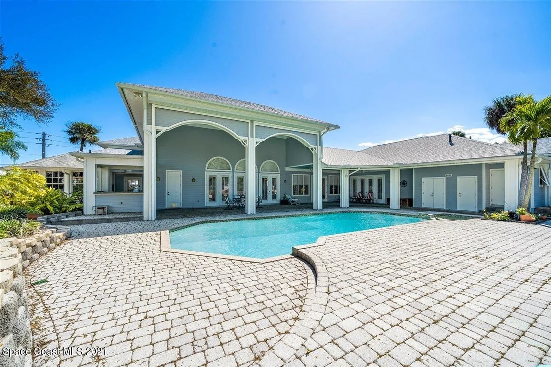 Photo of 515 Rockledge Drive