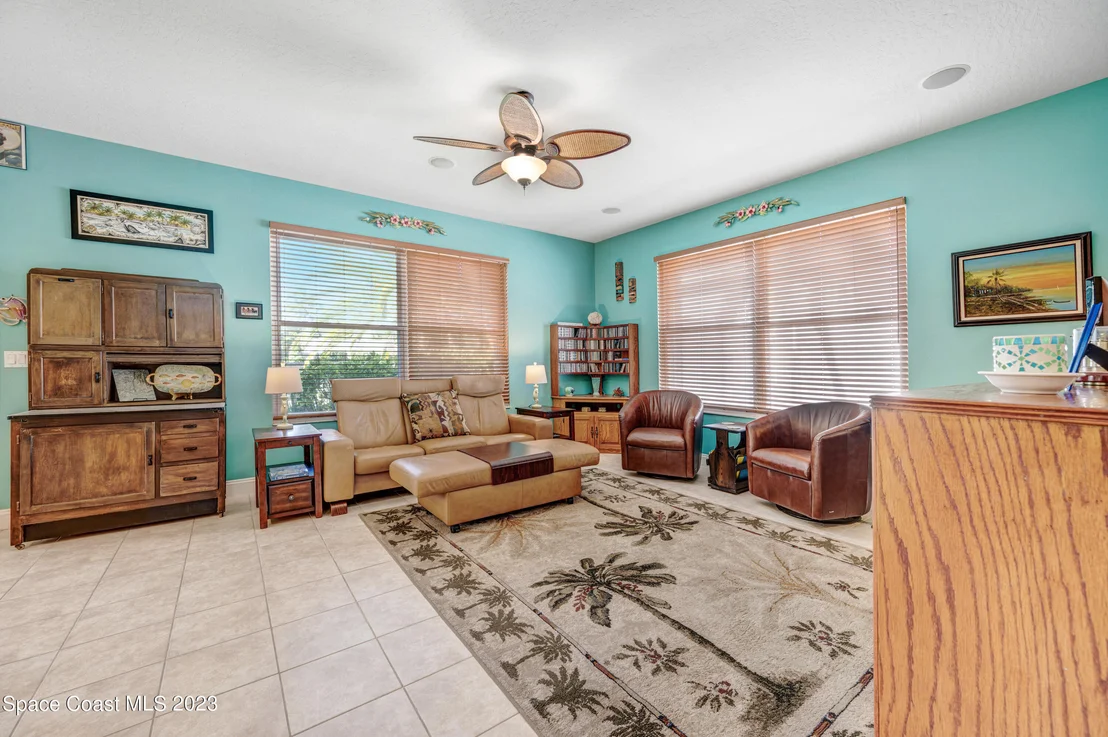 Photo of 405 Barnacle Lane