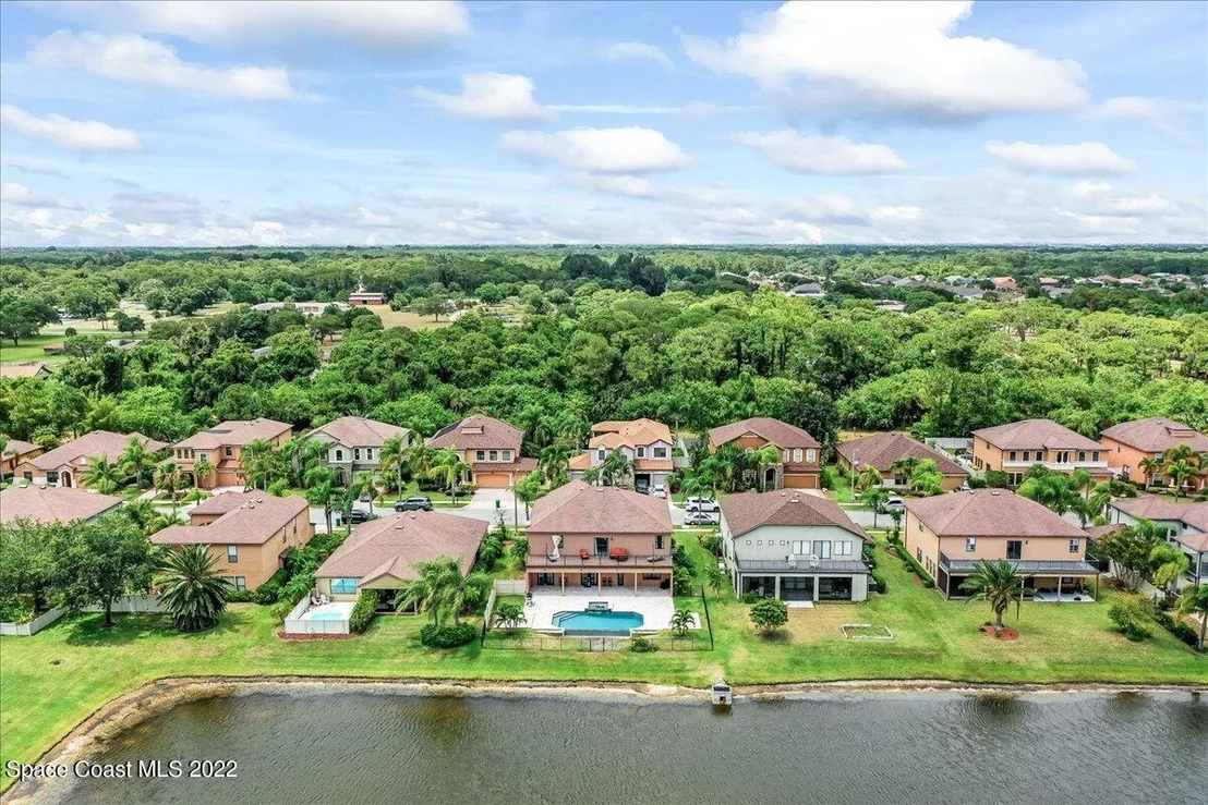 Photo of 1405 Talon Way