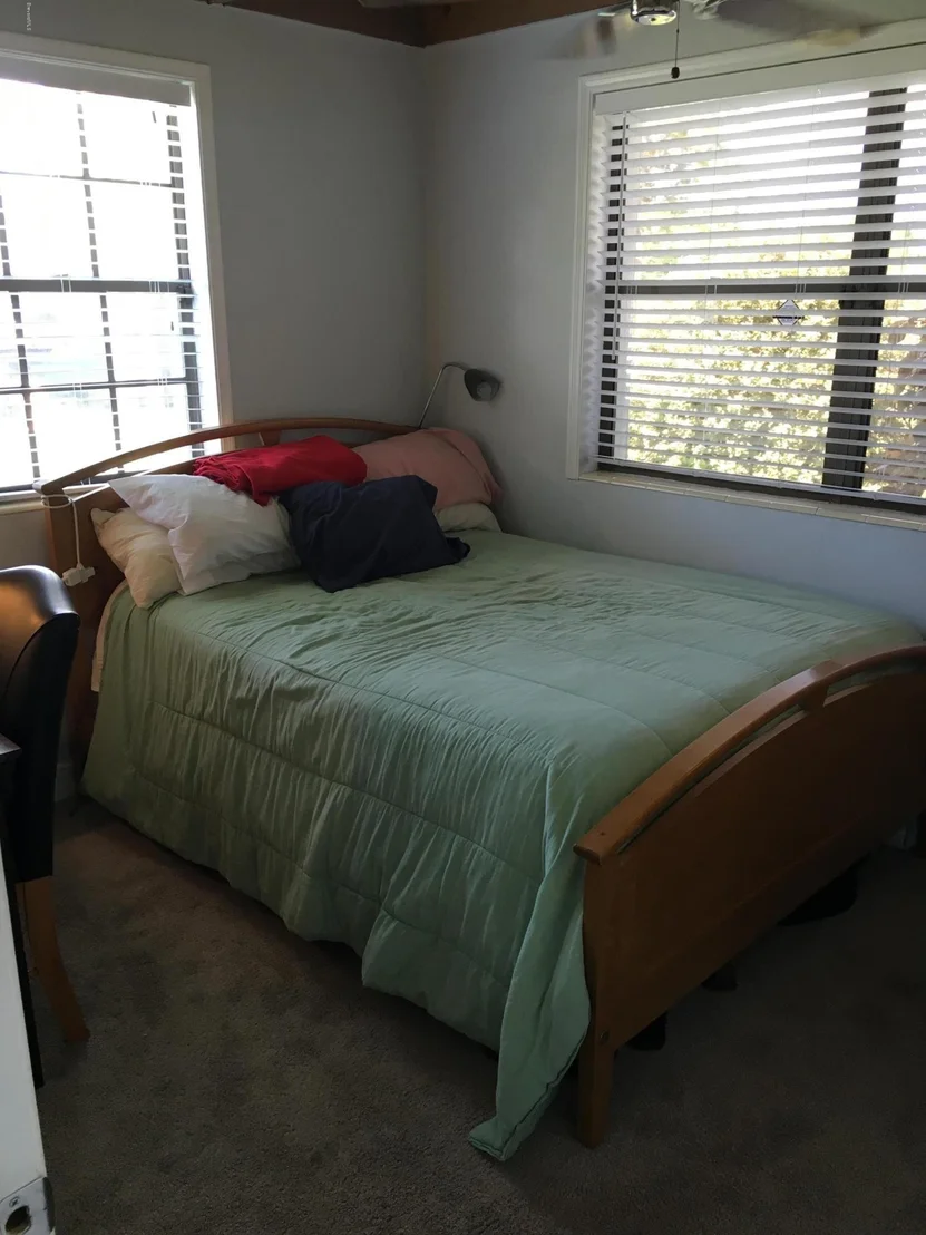 Photo of 1636 Dixie Way