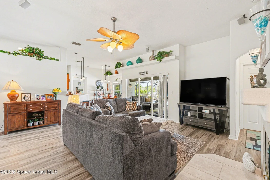 Photo of 3875 Waterford Drive