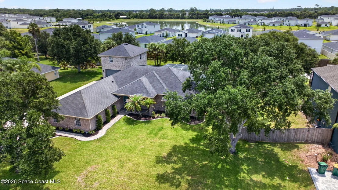 Photo of 341 Allison Drive