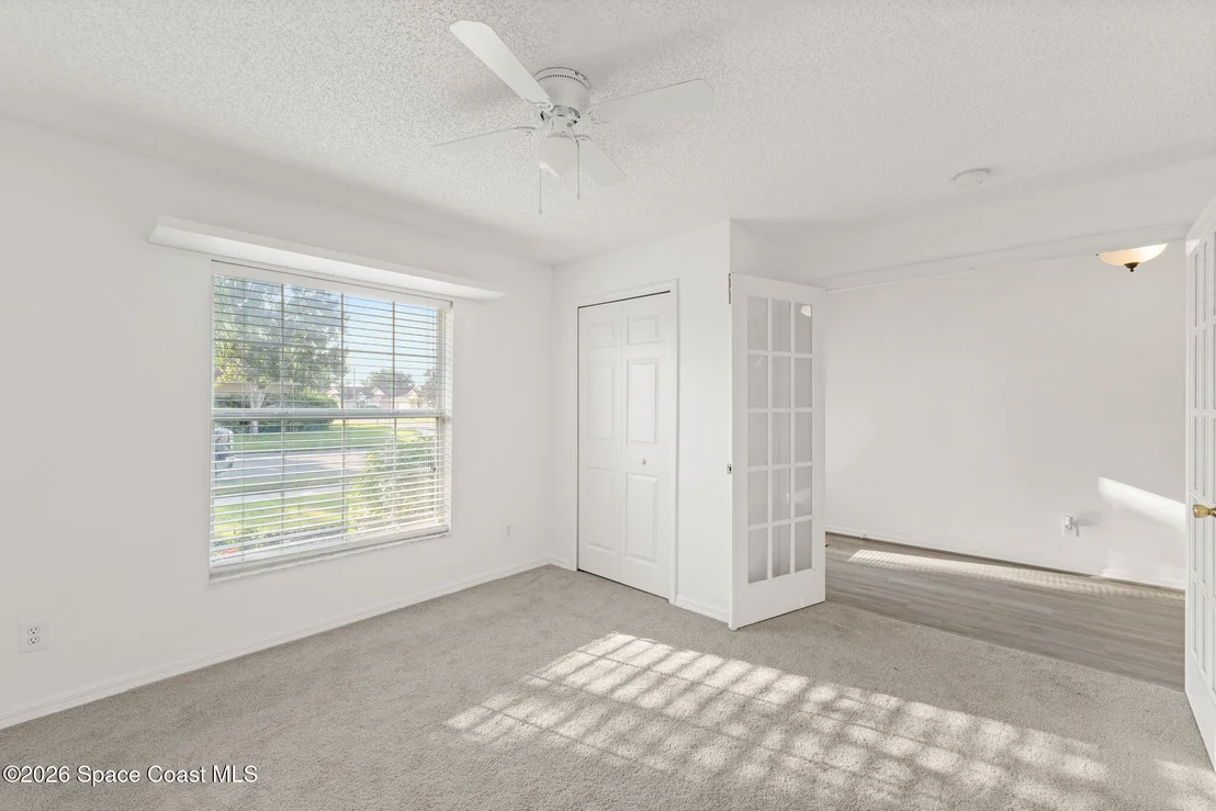 Photo of 2527 Deercroft Drive