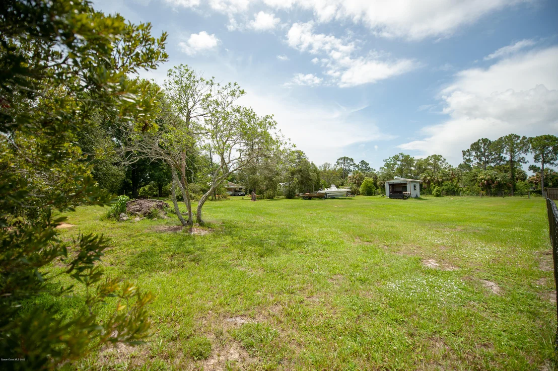 Photo of 4105 Alan Shepard Avenue